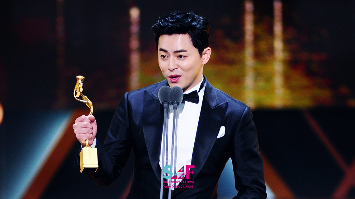 [최우수 연기상(로맨틱 코미디 부문)] 조정석