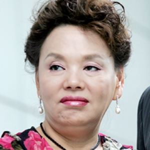 김수미