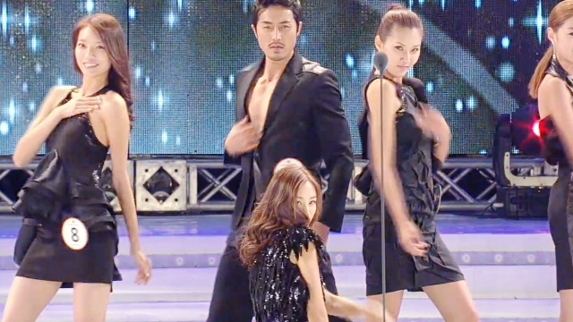 1회 2011 슈퍼모델 선발대회(1부) 썸네일