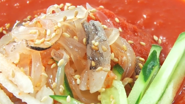 2,258회 반갑다! 다시 돌아온 오징어 대풍년 썸네일