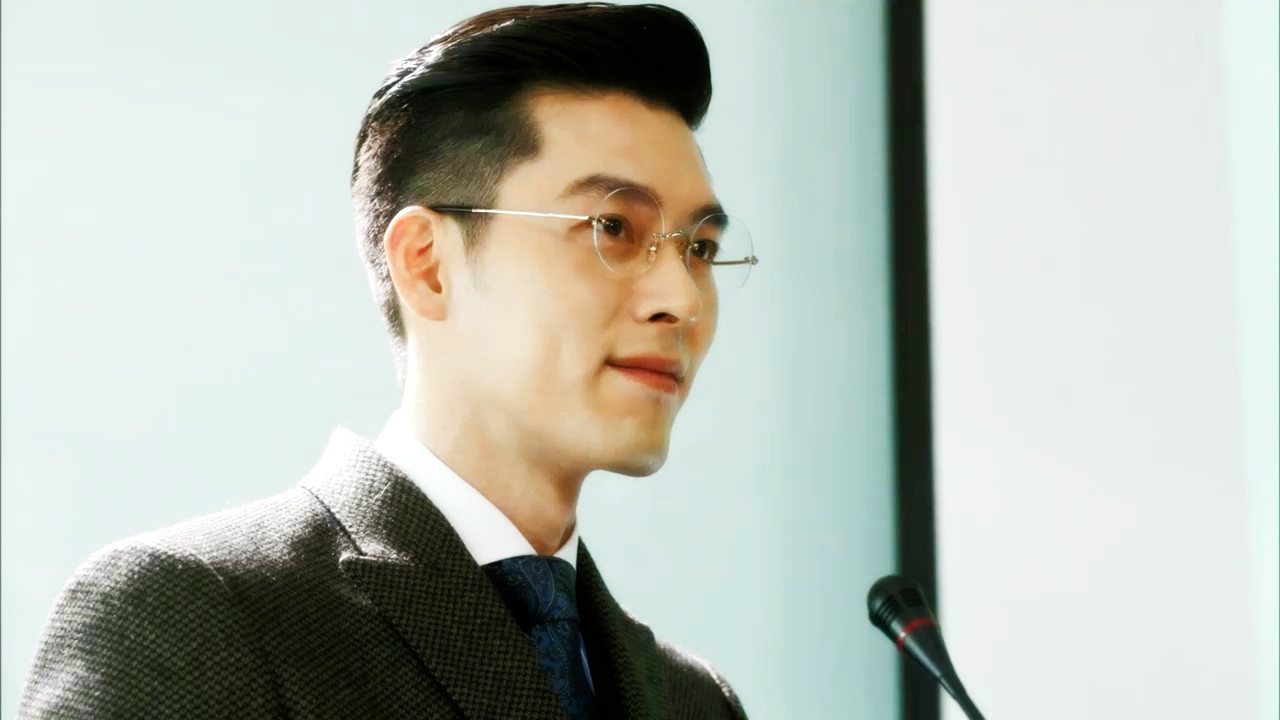 현빈, '로빈'에서 '구서진'으로 변신...외모는 완벽! 행동은 글쎄? 썸네일