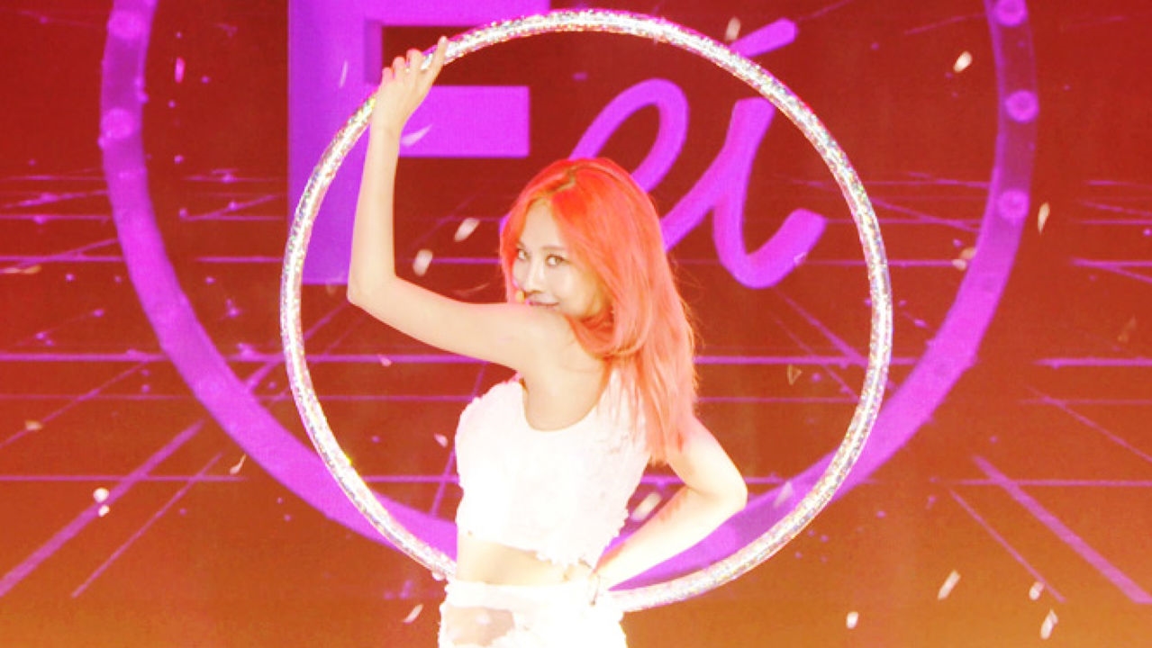 관능미 넘치는 그녀의 솔로 스테이지! 페이 '괜찮아 괜찮아 Fantasy' 썸네일