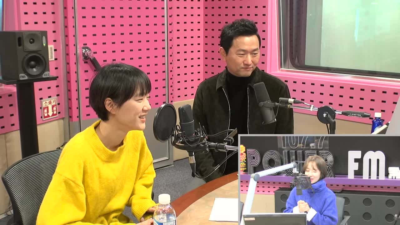 [박선영의 씨네타운] 김유석-손수현 영화 돌아온다, 겨울날 따뜻한 위로를 주는 우동같은 영화