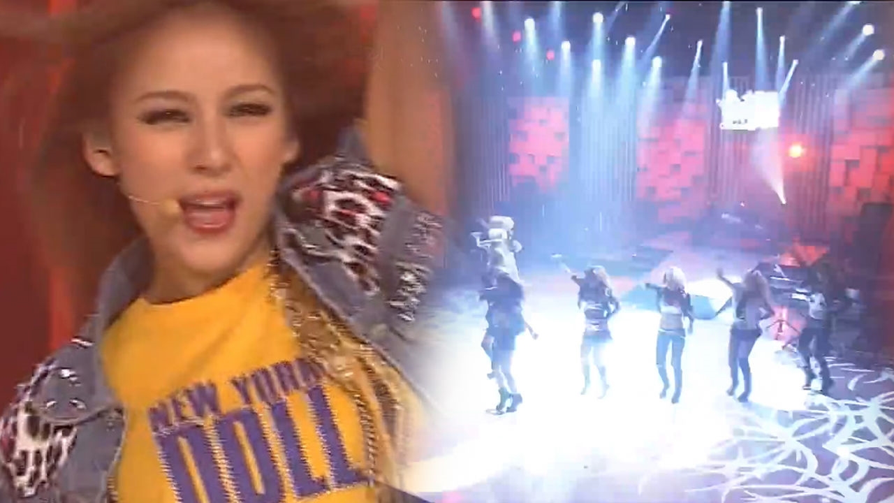 이효리, 걸크러시 원조다운 무대 'chitty chitty bang bang' 썸네일