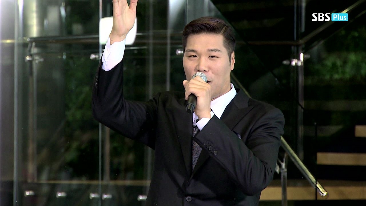 [슈퍼모델2018 서바이벌] 역시 슈퍼모델에 걸맞는 MC서장훈! 썸네일