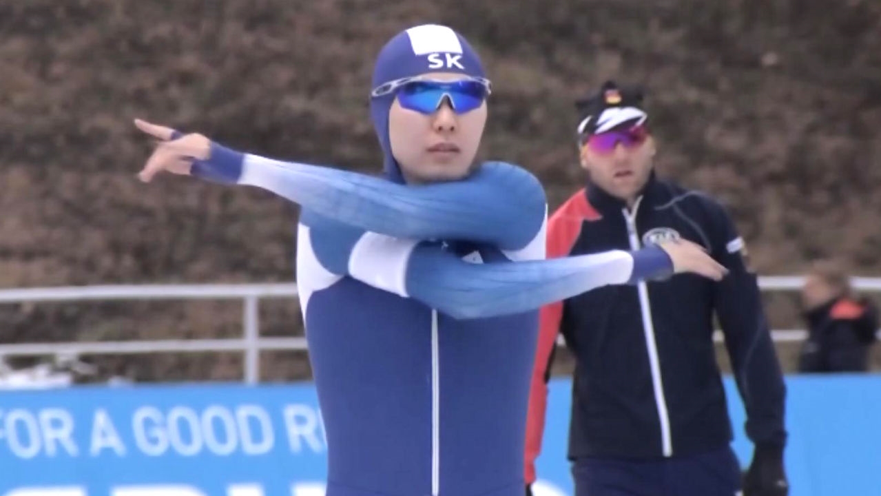 [월드컵 2차] 남자 1000m - '호빵맨' 김태윤, 당황하지 않고 환상 레이스! 썸네일