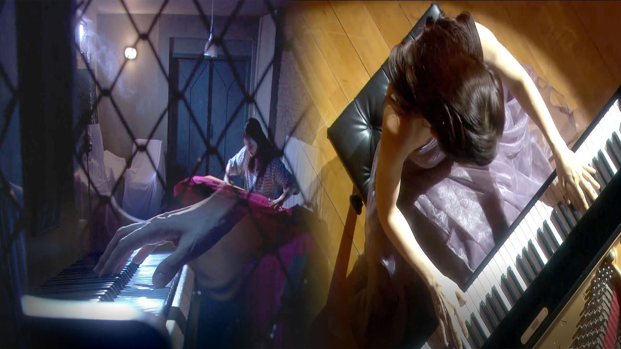 채시라, 비밀 가득한 피아노 만지며 과거 회상 썸네일