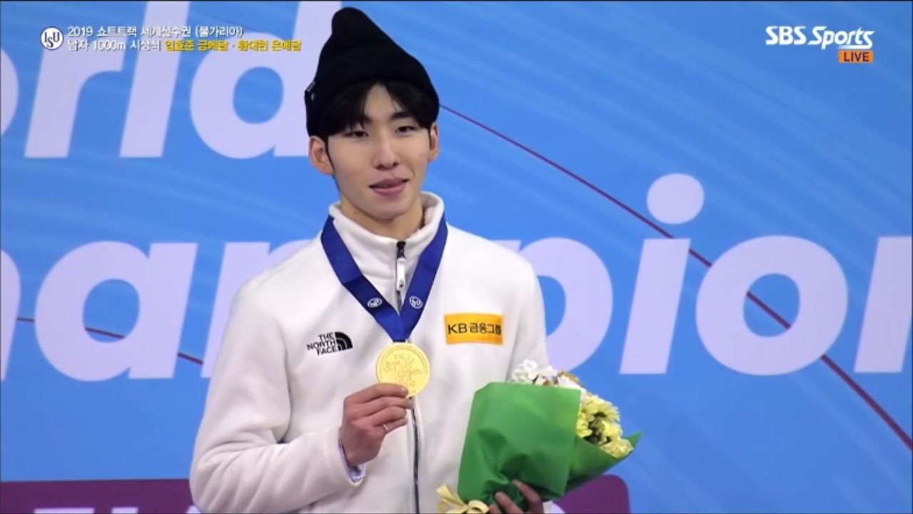 [세계선수권] 남자 1000m - 임효준 금메달, 황대헌 은메달 시상식 썸네일