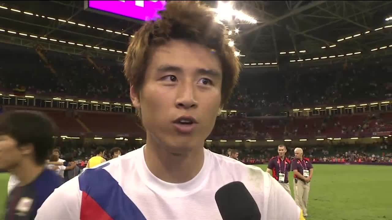 [대한민국 vs 일본] “후회하고 싶지 않았다” 구자철 인터뷰 썸네일