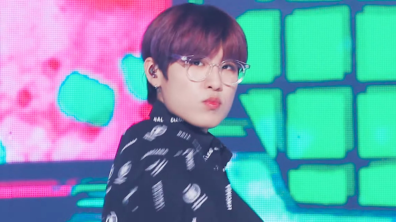 [페이스캠] AB6IX 박우진 '답을 줘' (AB6IX PARK WOO JIN 'THE ANSWER' FaceCam) 썸네일