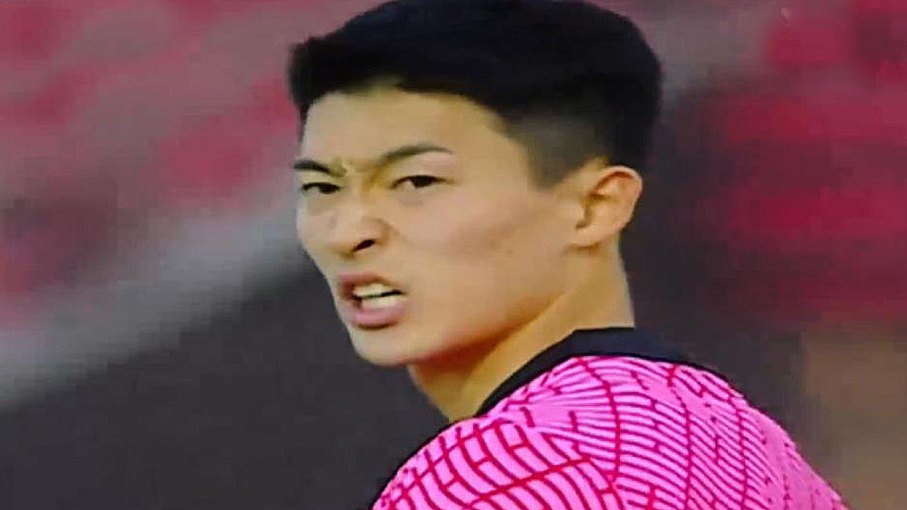 정확한 정승원의 크로스, 득점으로 이어지지 못한 조규성의 헤딩슛 [대한민국 vs 브라질]