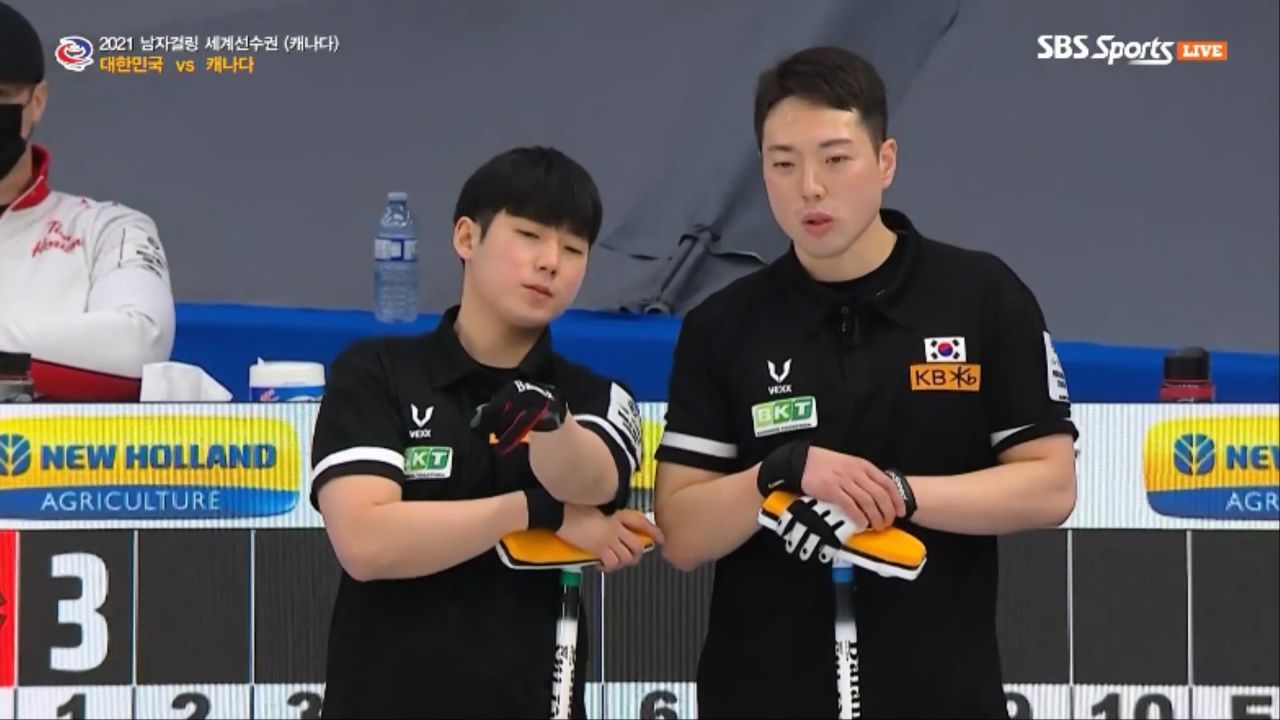 '작전 성공' 1점을 내어주고 후공을 가져오는 대한민국 [대한민국 vs 캐나다] 썸네일