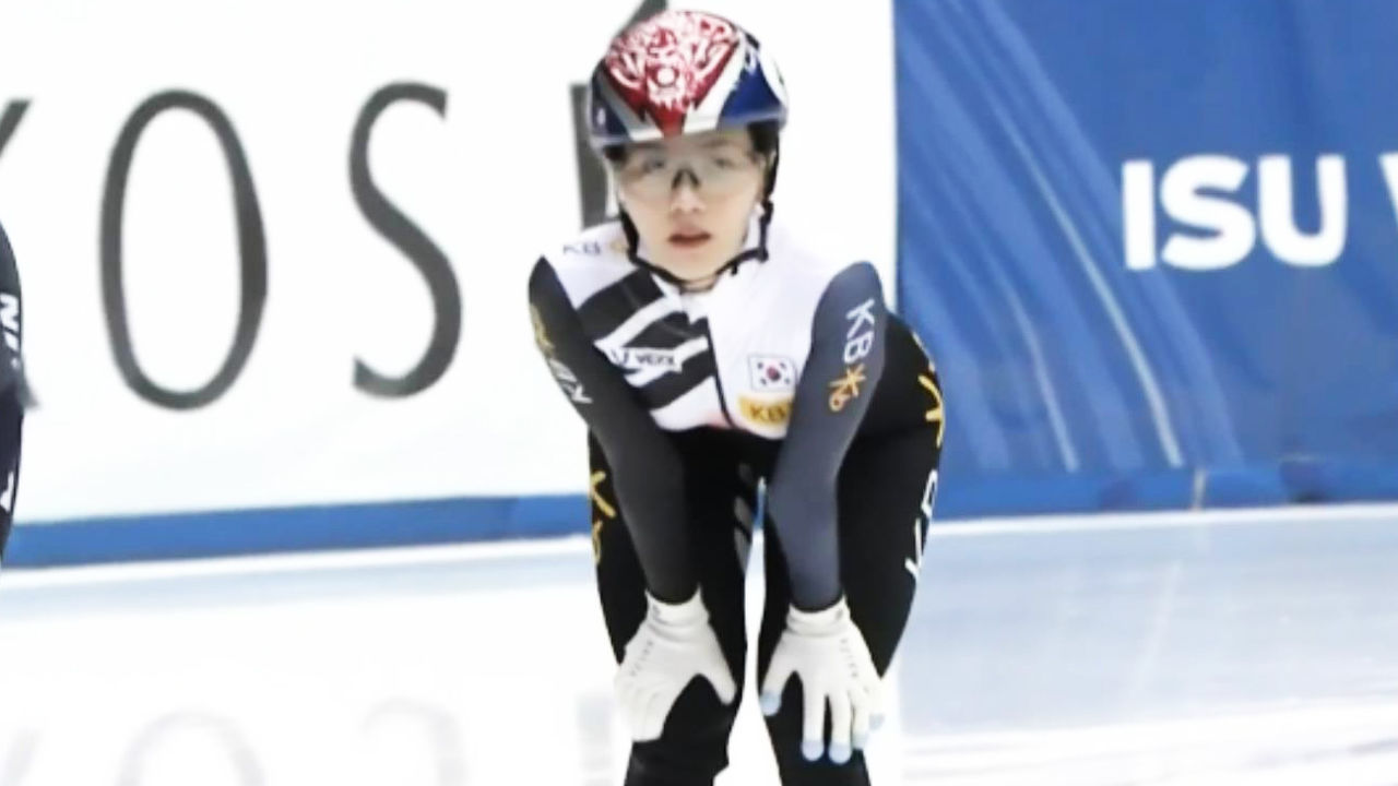 가볍게 1위로 준결승 진출하는 이유빈 [2차 여자 1000m] 썸네일