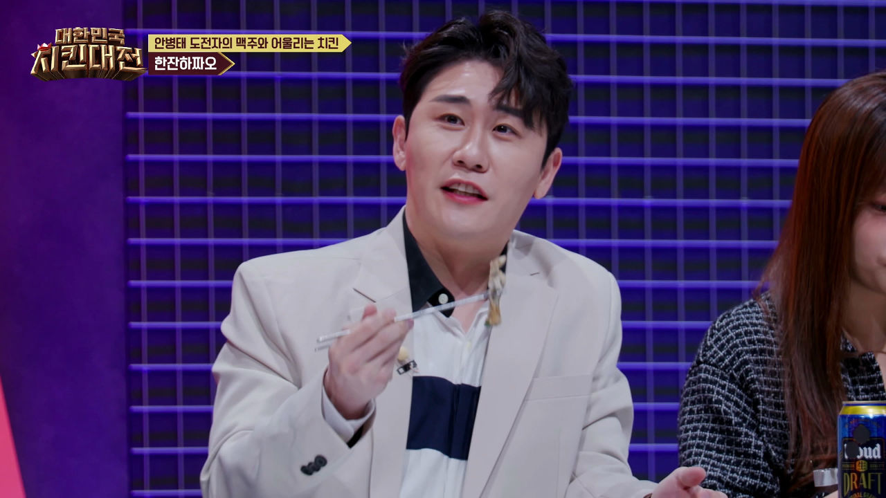 환상적인 맛 표현을 보여준 비유 왕! 영탁 심사위원 썸네일