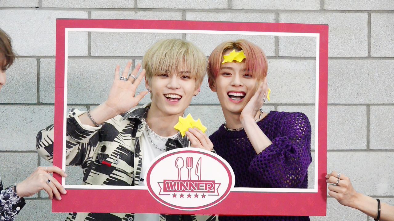 베리베리 (VERIVERY) 더슐랭 가이드 [비하인드 더 쇼 220510] 썸네일