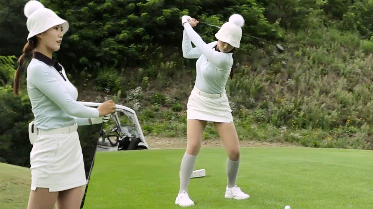 이혜지, 최나연, 김동휘 프로의 리얼 라운드 (클럽디 거창 4번홀 / PAR4) 썸네일