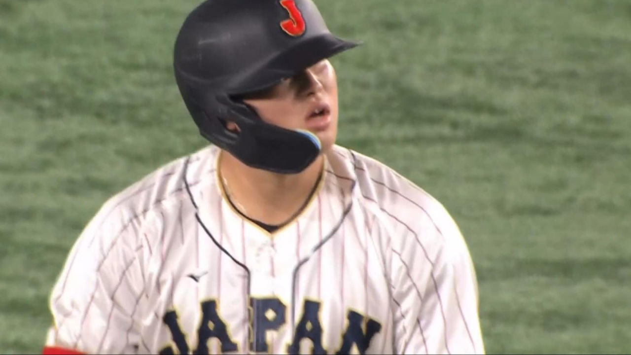 '무라카미가 잘 칠수 있는 유형  이순철 해설 말 끝나자마자 터진 적시타! [이탈리아 vs 일본] 썸네일