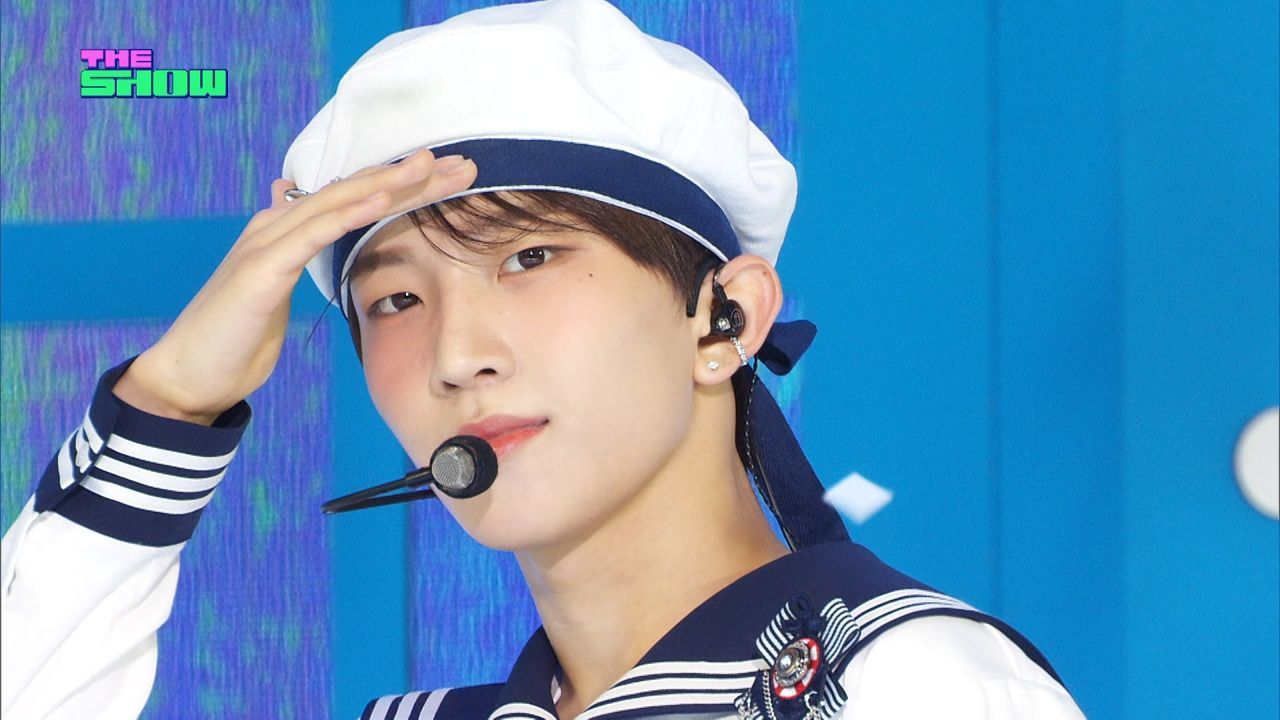 [Comeback] Y2K 청량 바이브, THE NEW SIX (TNX) 'Kick It 4 Now' 썸네일