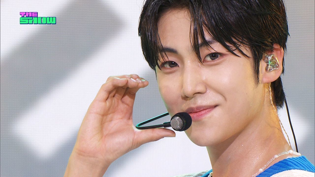 [Special Stage] 푸른빛 색채 가득한 무대!, YOUNITE 'View (원곡: SHINee)' 썸네일