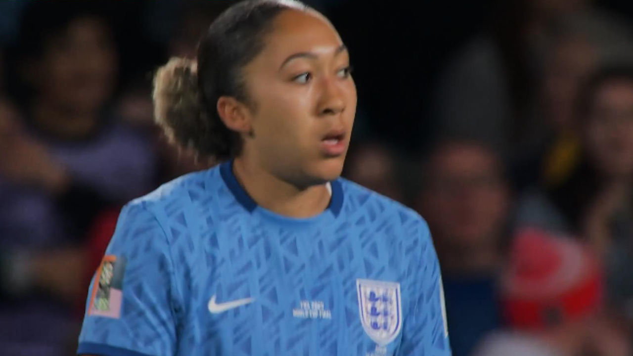 '리스 제임스의 동생' 로렌 제임스의 결을 살린 날카로운 슈팅 [스페인 vs 잉글랜드] 썸네일