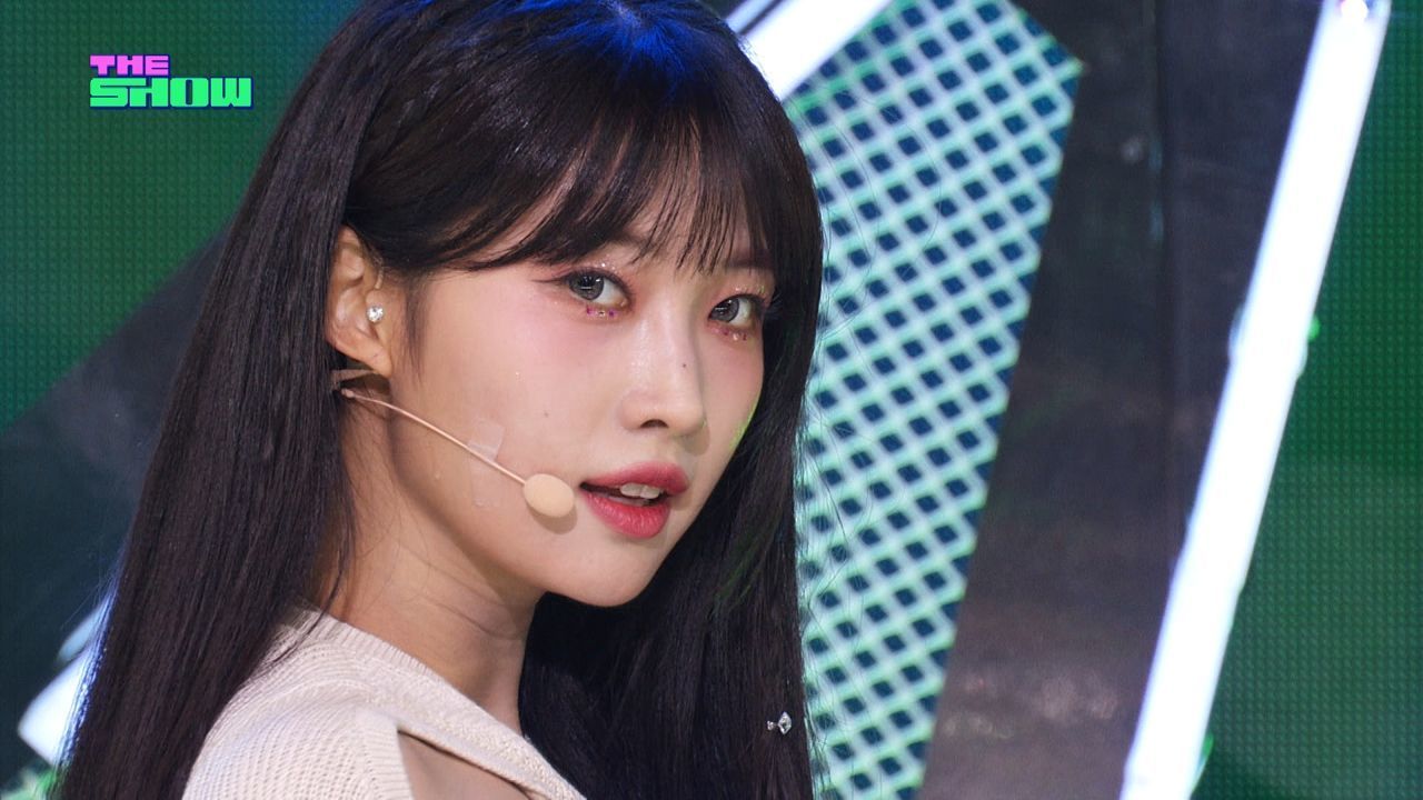 [Comeback] 독기 가득한 군무 맛집, EVERGLOW(에버글로우) 'SLAY' 썸네일