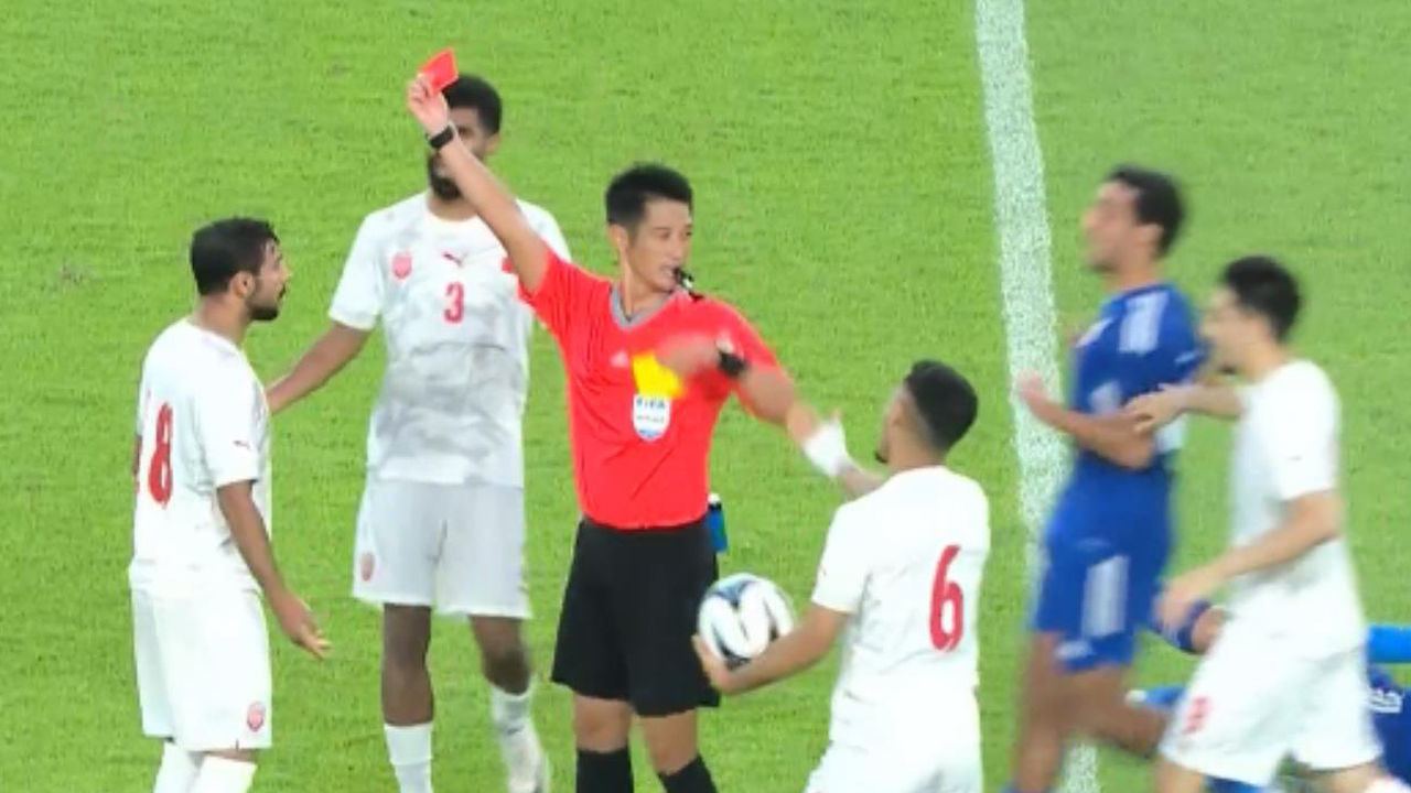 '부족한 후반 집중력' 박지성-장지현 해설이 분석한 바레인 [대한민국 vs 바레인] 썸네일