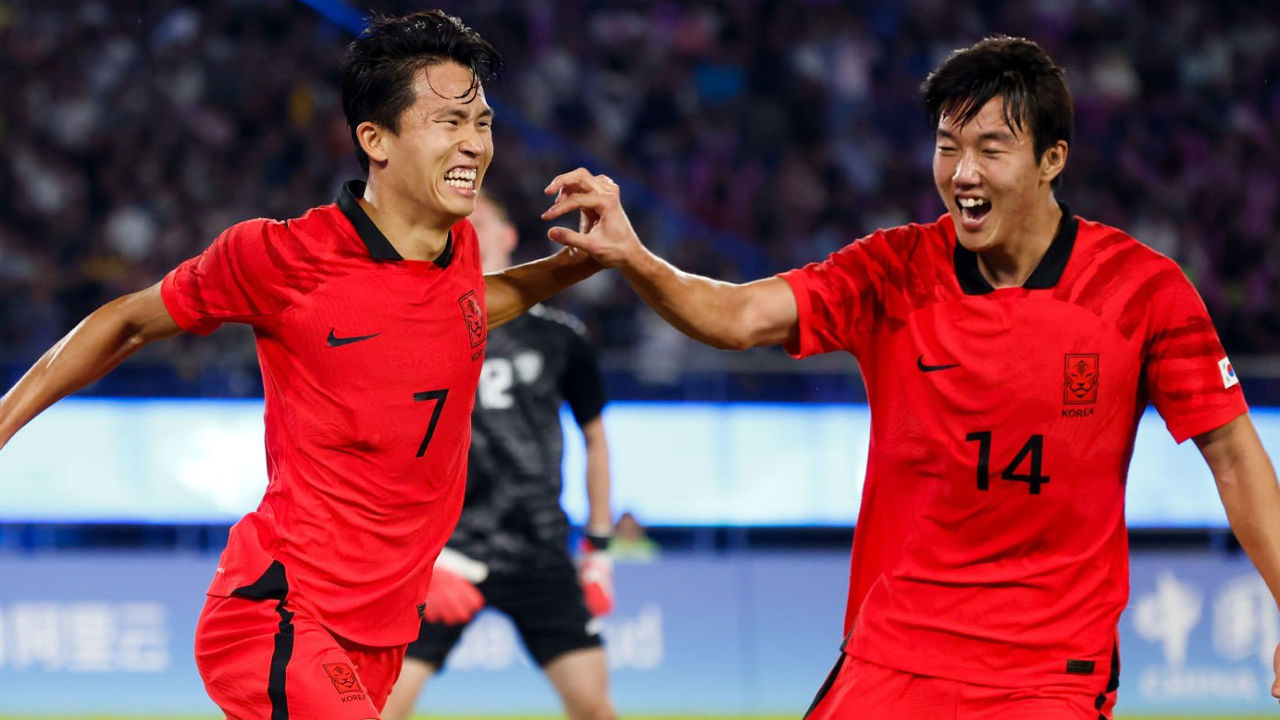 '정우영 멀티골' 대한민국 vs 우즈베키스탄 하이라이트 [남자 축구 4강전] 썸네일