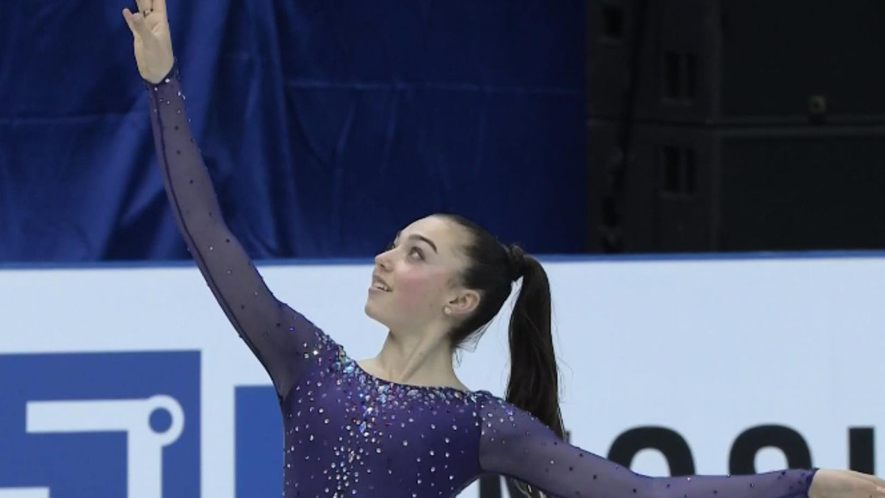 시작부터 콤비네이션 점프, 높은 점수 노린 카이야 루이터 [주니어 세계선수권 여자 쇼트] 썸네일