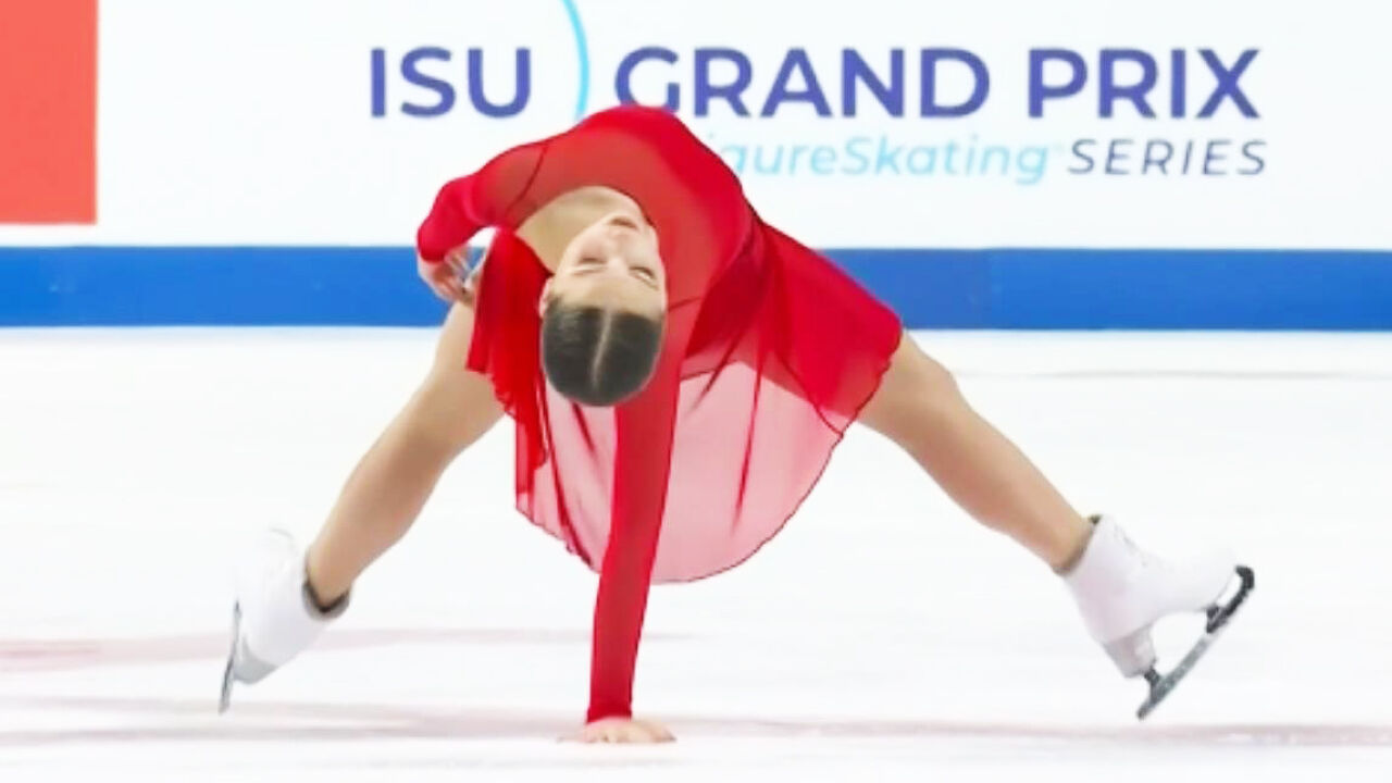 시니어 다운 표현력! 최선을 다한 니나 핀자로네 [그랑프리 1차 여자 프리] 썸네일