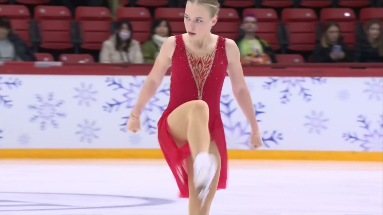 러츠 점프를 수행하지 못한 니나 페트로키나 [그랑프리 5차 여자 쇼트] 썸네일