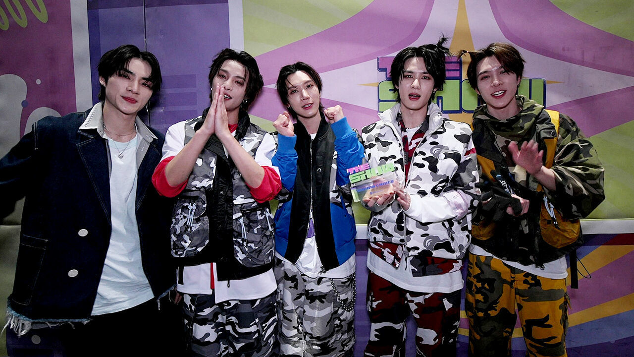 웨이션브이(WayV) 비하인드 백스테이지 [비하인드 더 쇼 241203] 썸네일