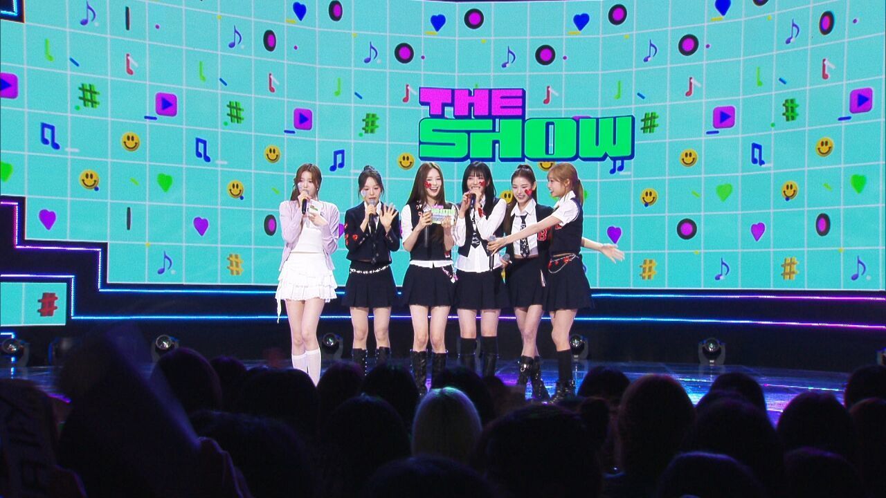 izna - THE SHOW CHOICE! [THE SHOW 250617] 썸네일