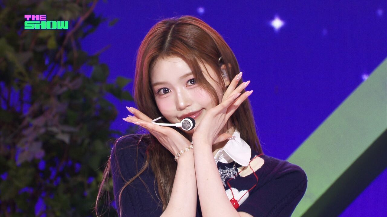 izna - BEEP [THE SHOW 250617] 썸네일