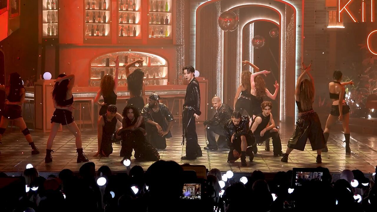 [안방1열 풀캠] 제이홉 'Killin' It Girl (Solo Version)' (j-hope FullCam) 썸네일