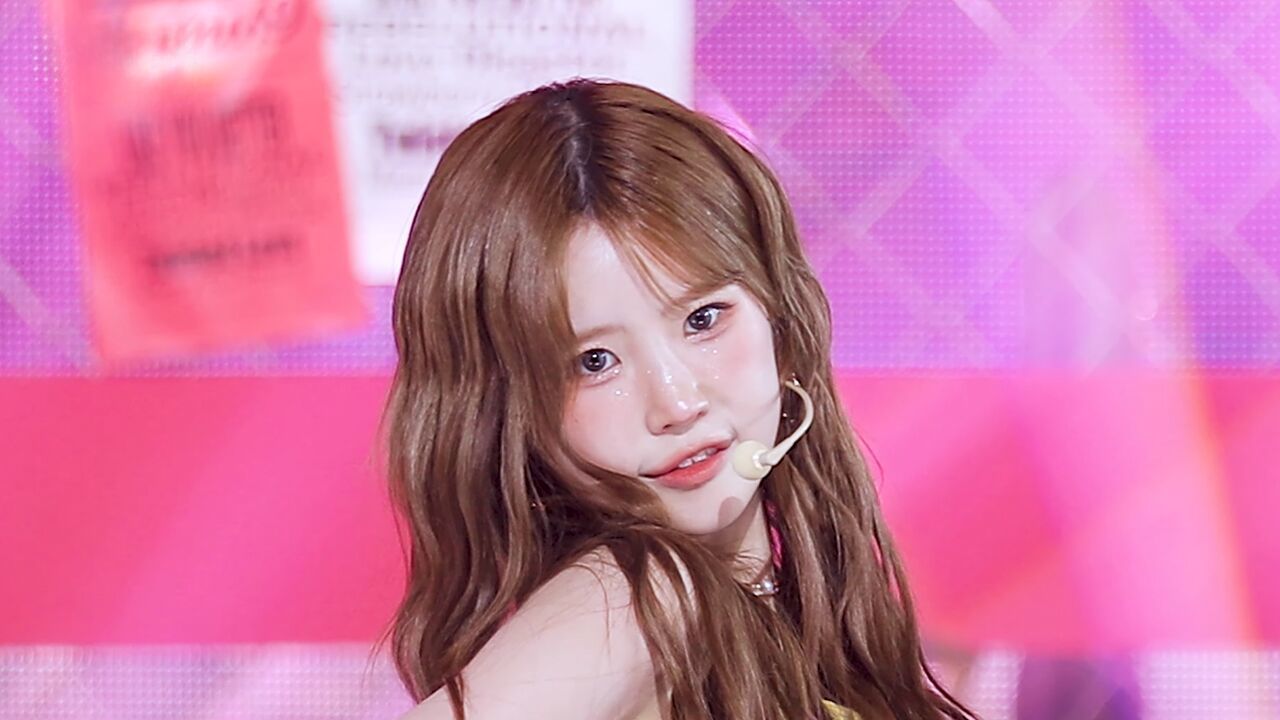 [페이스캠] 프로미스나인 송하영 'LIKE YOU BETTER' (fromis_9 SONG HA YOUNG FaceCam) 썸네일