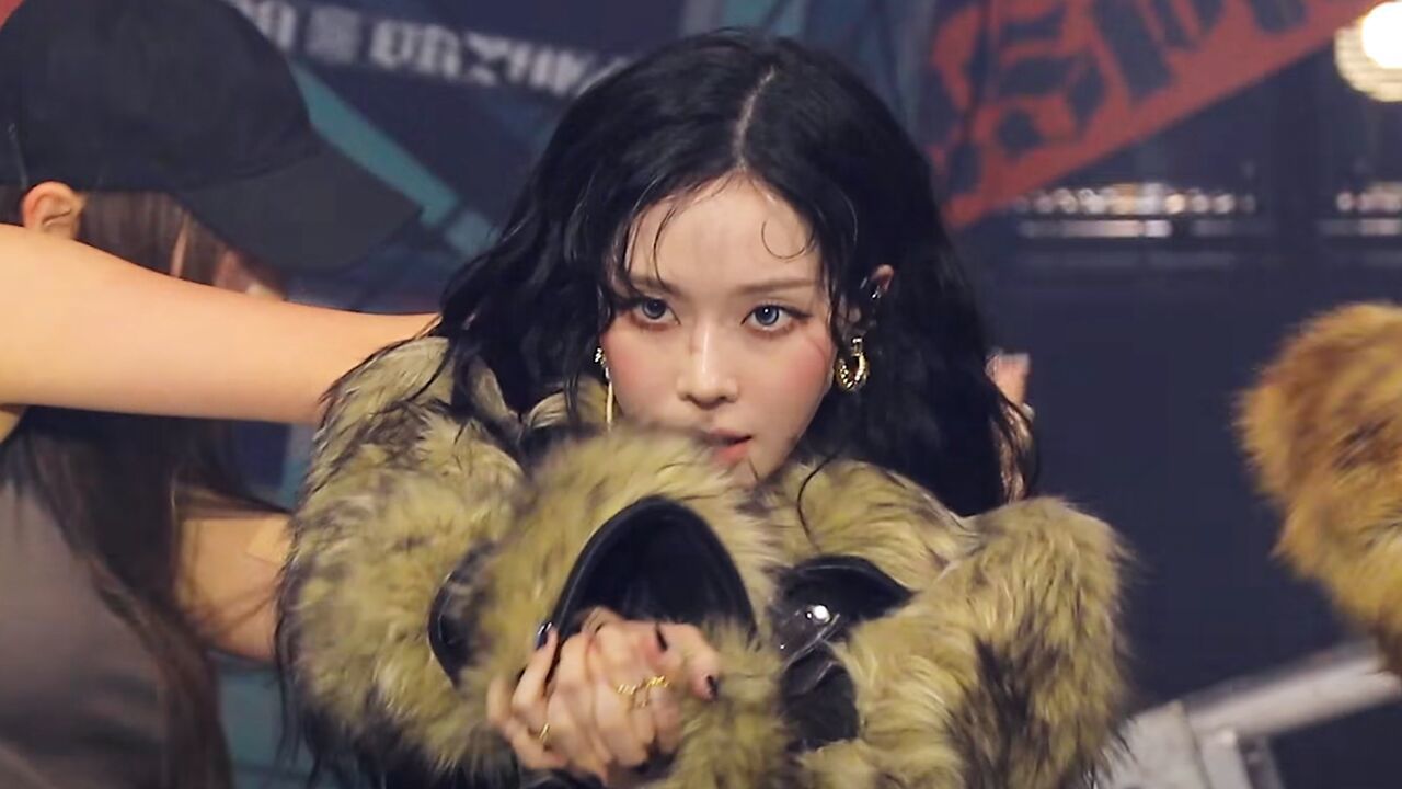 [페이스캠] 에스파 윈터 'Dirty Work' (aespa WINTER FaceCam) 썸네일