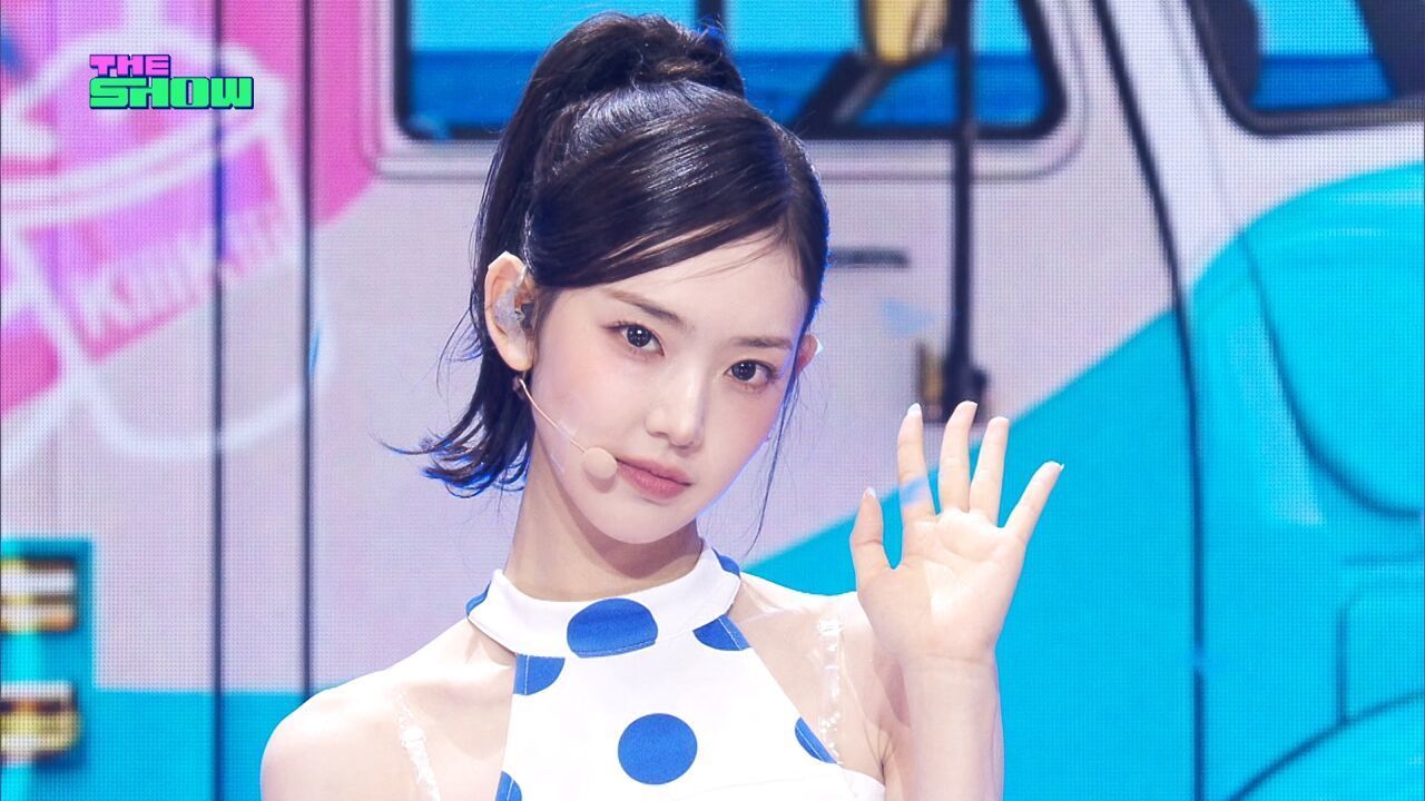 KiiiKiii - DANCING ALONE [THE SHOW 250812] 썸네일