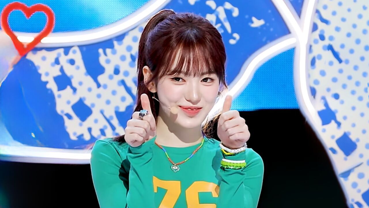 [페이스캠] 키키 수이 'DANCING ALONE' (KiiiKiii SUI FaceCam) 썸네일