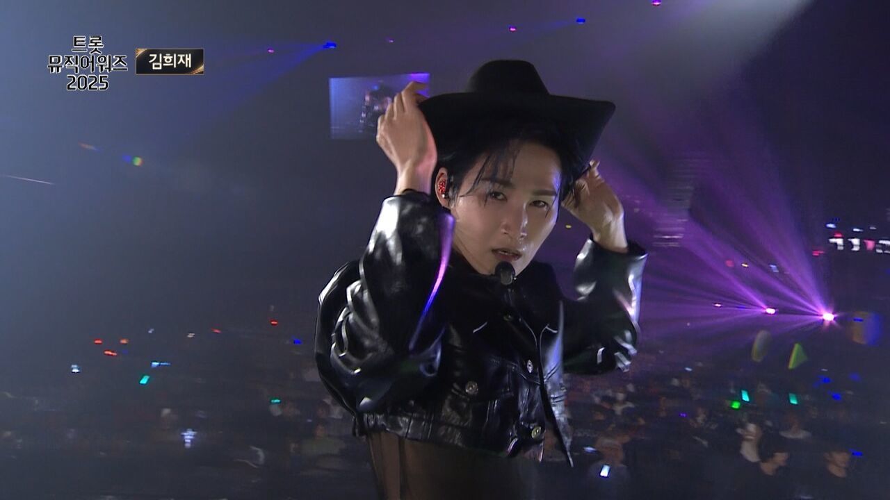김희재, INTRO+따라따라와+담담하게 | 트롯뮤직어워즈 2025 2부 썸네일