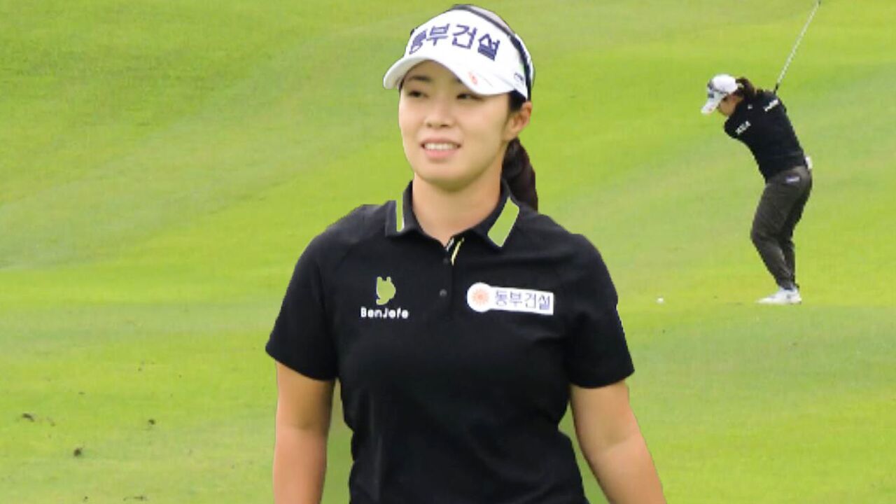 김수지 실력 발휘 못 하는게 이정도? '그린 적중률 85%' [동부건설 · 한국토지신탁 2R] 썸네일