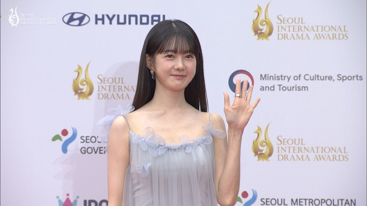 [시상자] 이요원 레드카펫 | 서울드라마어워즈 2025