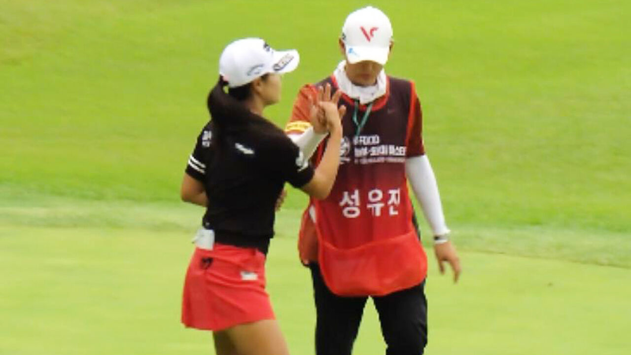 오늘만 버디 3개째! 순위를 끌어 올리는 성유진 [놀부·화미 FR] 썸네일