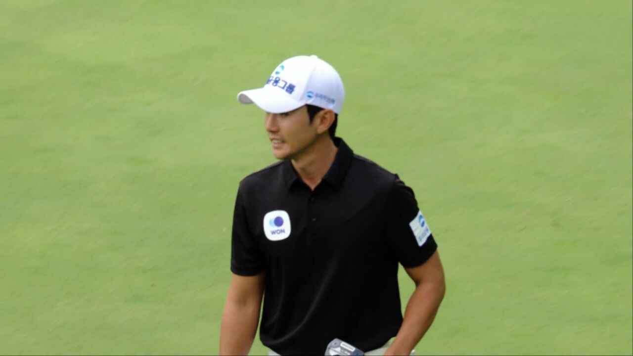 '노보기 플레이' 9언더 파 단독 선두로 마무리하는 이수민 [더채리티클래식 1R] 썸네일