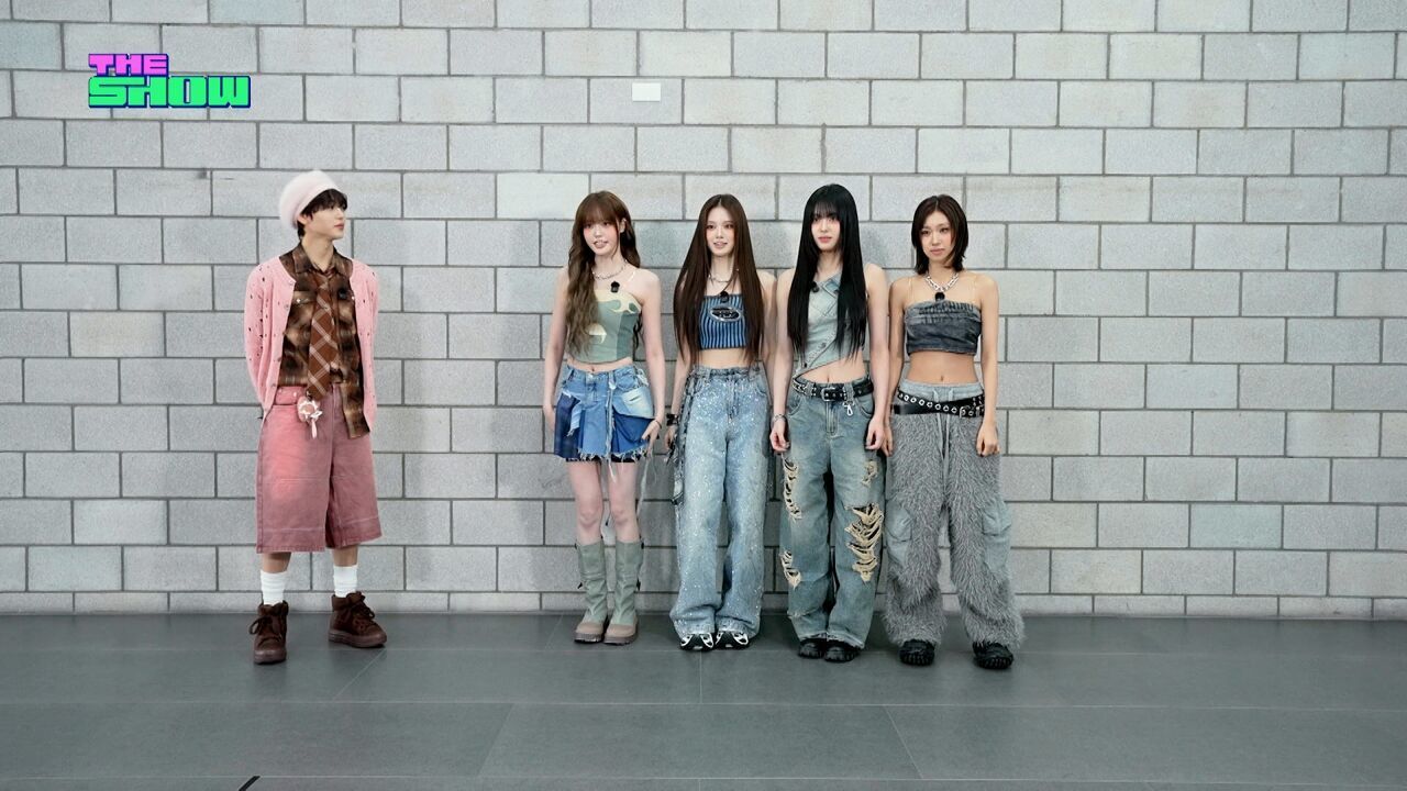 [엔프Pick] MC 형준 & izna [THE SHOW 251021] 썸네일