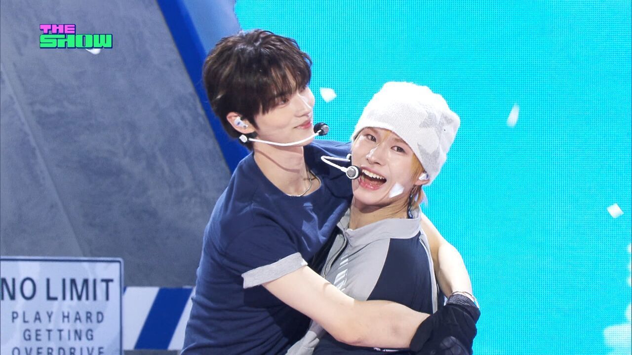 TWS - OVERDRIVE [THE SHOW 251021] 썸네일