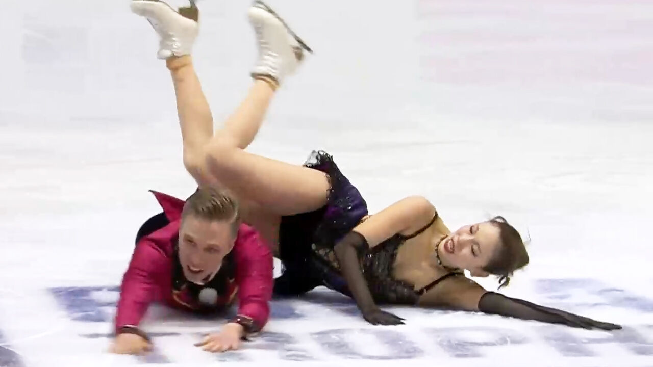 사고 아닌 무대 연출? 유쾌한 오리하라-피리넨의 무대 구성 [그랑프리 6차 아이스댄스 프리댄스] 썸네일