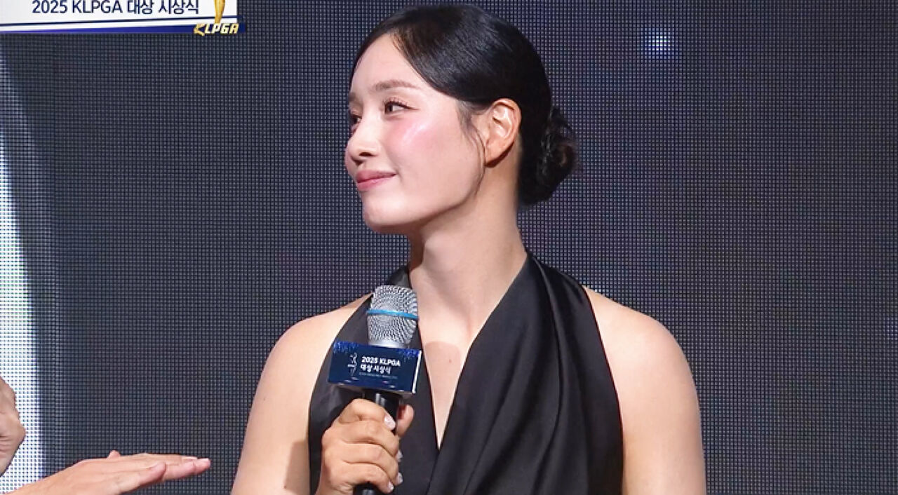 '2025 KLPGA 대상 시상식' 진행을 맡은 박결 [2025 KLPGA 대상 시상식]