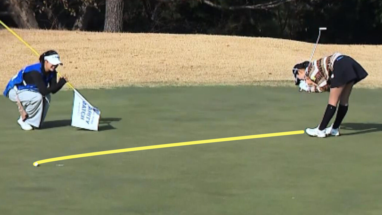 '이게 안 들어가다니..!' 온몸으로 아쉬움을 표현하는 박현경 [백송홀딩스·부산일보 채리티매치 FR] 썸네일