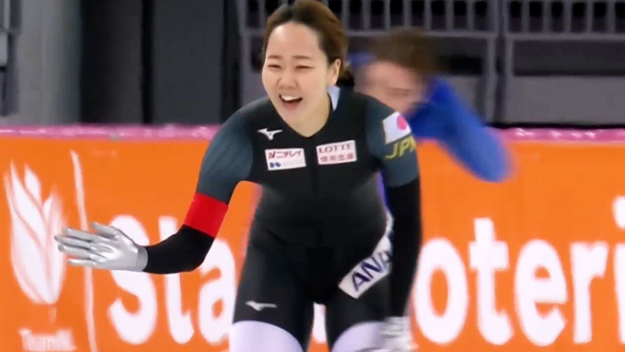 0.1초 앞당긴 요시다 유키노, 환한 미소와 함께 금메달 획득 [월드컵 4차 여자 500m(2)] 썸네일
