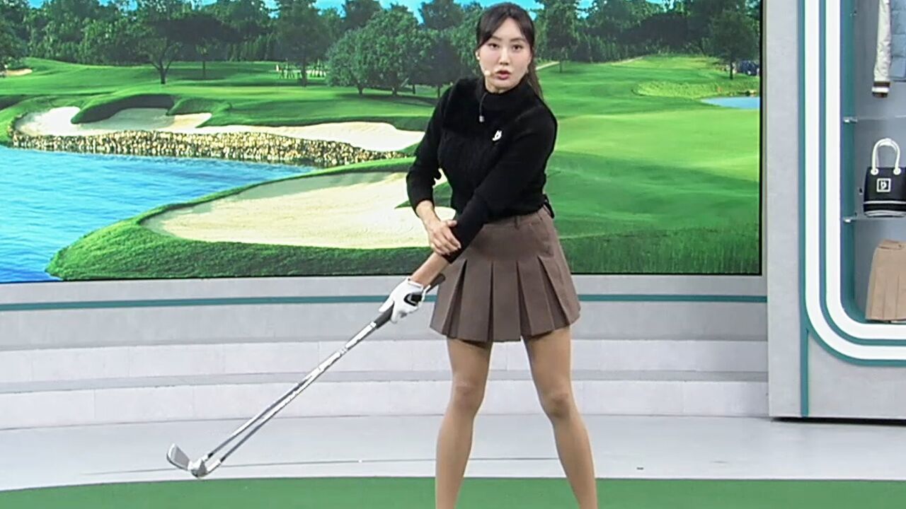 [장원주 레슨] 백스윙 마스터, 왼손으로만 클럽 2개 잡고 클럽페이스 스퀘어 연습하기 썸네일